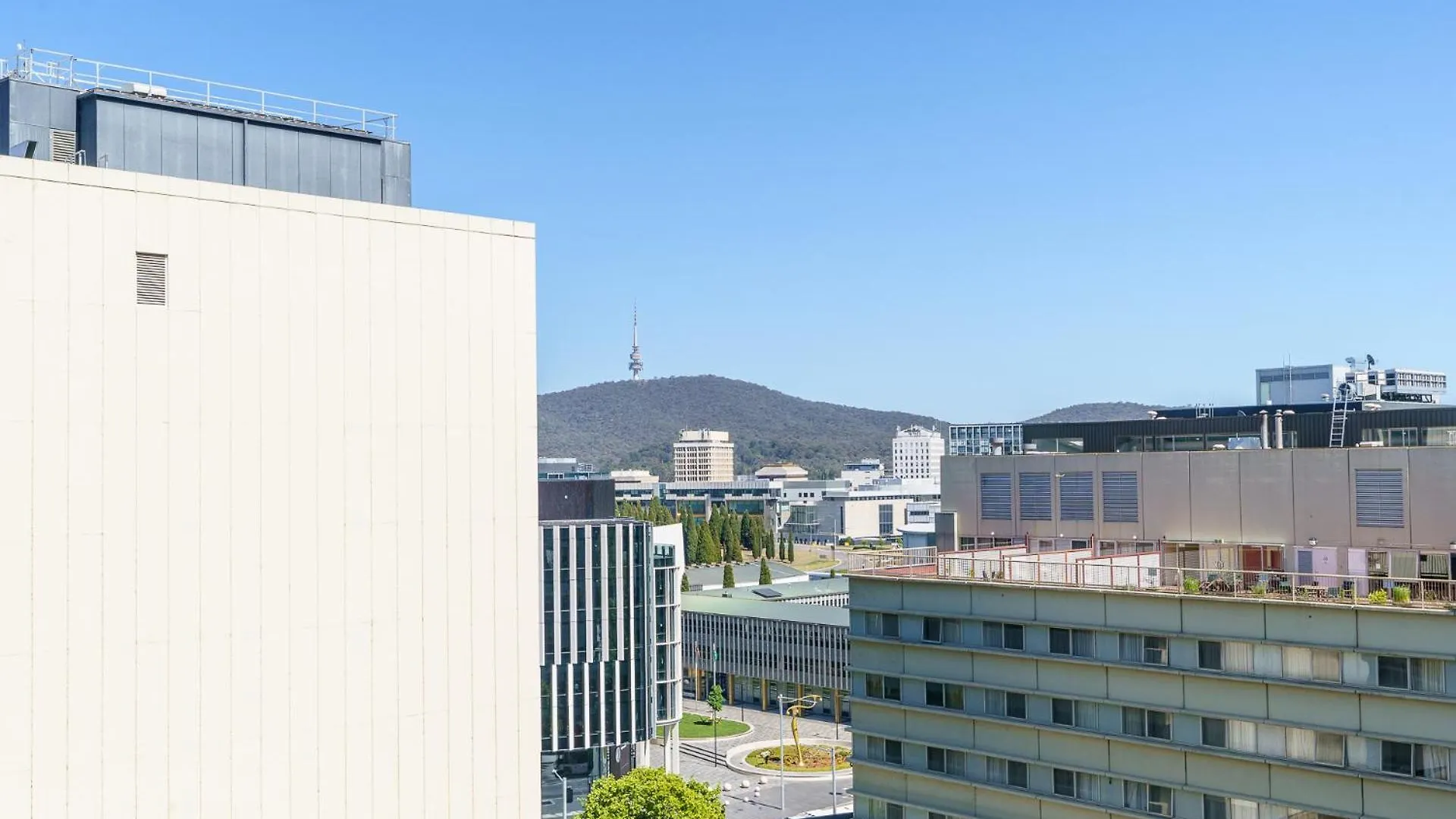 Serene 2Br Apt In The Radiant City Of Civic Canberra 0*,  Australia