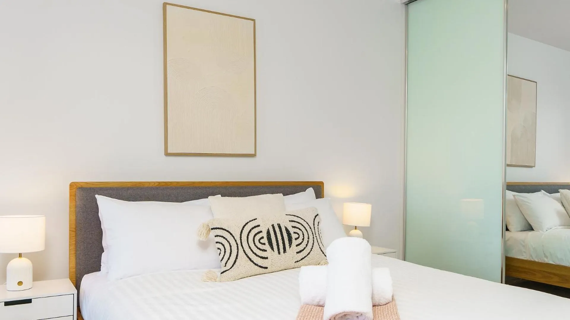 Serene 2Br Apt In The Radiant City Of Civic Kanberra 0*,  Avustralya